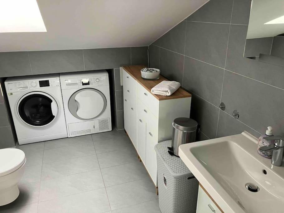 Traumwohnung Mit Grosser Dachterasse Mörfelden-Walldorf Exteriör bild